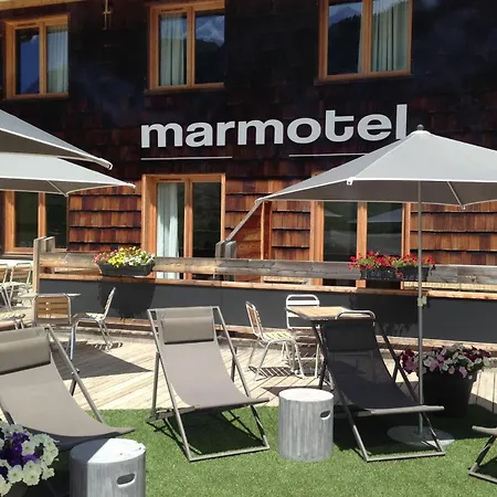 Marmotel & Hotel
